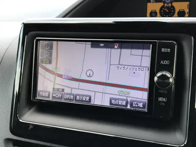 トヨタ ヴォクシー ZS 鳥取県 2017(平29)年 9.9万km ブラック ワンオーナー/4・W・D/純正ナビ/フルセグ/DVD/CD/BT/バックカメラ/ビルトインETC/トヨタセーフティセンス/クルーズコントロール/レーンキープアシスト/両側パワースライドドア/LEDヘッドライト/フォグライト/純正16インチアルミホイール/プッシュエンジンスタート/アイドリングストップ/フロアマット/ドアバイザー/保証書・取扱説明書/スペアキー