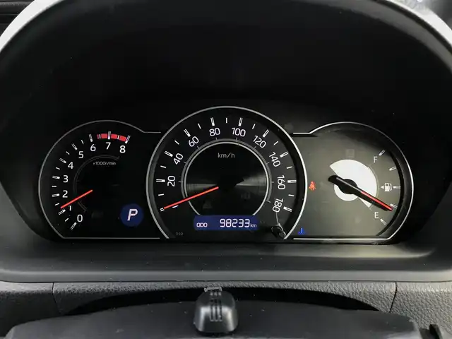 トヨタ ヴォクシー ZS 鳥取県 2017(平29)年 9.9万km ブラック ワンオーナー/4・W・D/純正ナビ/フルセグ/DVD/CD/BT/バックカメラ/ビルトインETC/トヨタセーフティセンス/クルーズコントロール/レーンキープアシスト/両側パワースライドドア/LEDヘッドライト/フォグライト/純正16インチアルミホイール/プッシュエンジンスタート/アイドリングストップ/フロアマット/ドアバイザー/保証書・取扱説明書/スペアキー