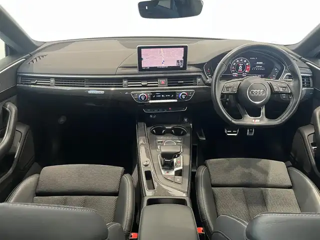 アウディ Ｓ５ スポーツバック 岐阜県 2018(平30)年 2.9万km グレイシアホワイトメタリック マトリクスＬＥＤヘッドライト/アダプティブクルーズコントロール/アクティブレーンアシスト/サイドアシスト/プレセンスシティ/プレセンスリア/アンビエントライティング/MMIナビゲーション/TVチューナー/スマートフォンインターフェイス/Bluetooth/全方位カメラ/前席パワーシート/運転席メモリー付/シートヒーター/ブラックグリル