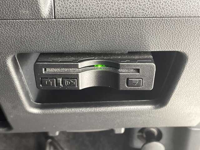 ダイハツ タント カスタムRSトップED VS SAⅢ 千葉県 2019(平31)年 6.6万km パールホワイトⅢ 純正SDナビ【AM/FM/BT/CD/DVD】/両側パワースライドドア/アラウンドビューモニター/横滑り防止装置/衝突被害軽減システム/レーンキープアシスト/アイドリングストップ/オートライト/オートマチックハイビーム/LEDヘッドランプ/純正AW15インチ/シートヒーター【運転席側】/USB入力端子/ドライブレコーダー【前側】/フルセグTV