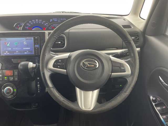 ダイハツ タント カスタムRSトップED VS SAⅢ 千葉県 2019(平31)年 6.6万km パールホワイトⅢ 純正SDナビ【AM/FM/BT/CD/DVD】/両側パワースライドドア/アラウンドビューモニター/横滑り防止装置/衝突被害軽減システム/レーンキープアシスト/アイドリングストップ/オートライト/オートマチックハイビーム/LEDヘッドランプ/純正AW15インチ/シートヒーター【運転席側】/USB入力端子/ドライブレコーダー【前側】/フルセグTV