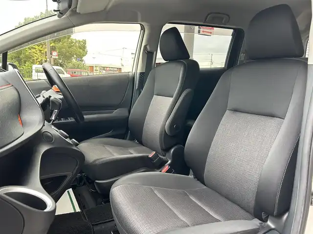 トヨタ シエンタ ハイブリッド ファンベースG 香川県 2019(令1)年 2.1万km ホワイトパールクリスタルシャイン ワンオーナー/純正SDナビ/【CD/DVDフルセグ】/全方位カメラ/両側パワースライドドア/トヨタセーフティセンス/プリクラッシュセーフティ/オートハイビーム/レーンキープ/クルーズコントロール/前席シートヒーター/ハンドルヒーター/ドライブレコーダー/純正15インチアルミ/ETC2.0