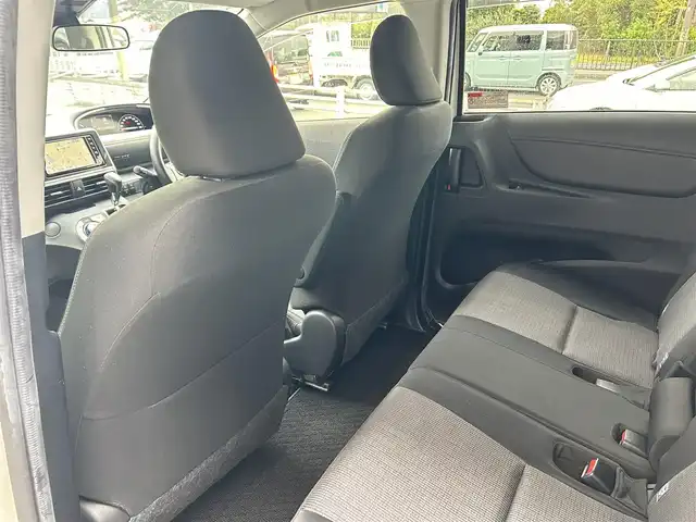 トヨタ シエンタ ハイブリッド ファンベースG 香川県 2019(令1)年 2.1万km ホワイトパールクリスタルシャイン ワンオーナー/純正SDナビ/【CD/DVDフルセグ】/全方位カメラ/両側パワースライドドア/トヨタセーフティセンス/プリクラッシュセーフティ/オートハイビーム/レーンキープ/クルーズコントロール/前席シートヒーター/ハンドルヒーター/ドライブレコーダー/純正15インチアルミ/ETC2.0