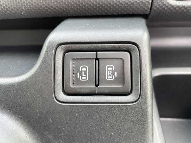 スズキ ソリオ バンディット HV MV 千葉県 2020(令2)年 3.4万km ピュアホワイトP 純正ナビ/前後ドライブレコーダー/衝突被害軽減システム/車線逸脱警報/バックカメラ/クルーズコントロール/両側パワースライドドア/横滑り防止装置/ETC/アイドリングストップ/LEDヘッドライト/フォグランプ/オートライト/ウィンカーミラー/電動格納ミラー/純正15インチAW/シートリフター/プッシュスタート/スマートキー/フロアマット/スペアキー/取扱説明書/保証書