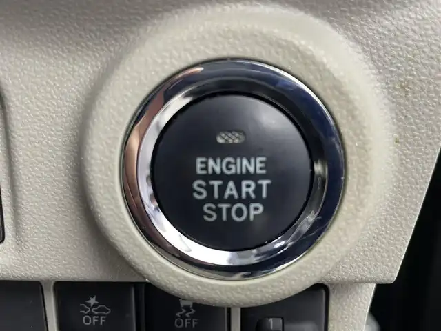 ダイハツ キャスト スタイル G SAⅢ 富山県 2017(平29)年 8.8万km ダークエメラルドマイカ 純正ナビ【NSZN-X67D】/(AM/FM/CD/DVD/SD/USB/BT)/フルセグTV/アラウンドビューモニター/衝突被害軽減ブレーキ/レーンキープアシスト/オートマチックハイビーム/LEDヘッドライト/リアパーキングセンサー/ドライブレコーダー/ETC/純正フロアマット/純正１５インチAW/スマートキー/プッシュスタート