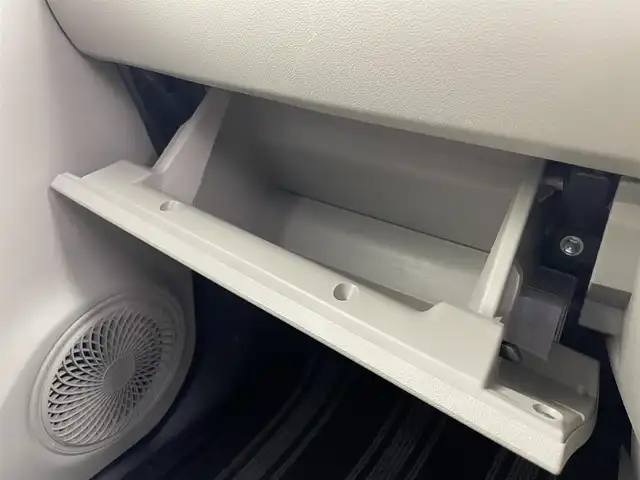 ダイハツ キャスト スタイル G SAⅢ 富山県 2017(平29)年 8.8万km ダークエメラルドマイカ 純正ナビ【NSZN-X67D】/(AM/FM/CD/DVD/SD/USB/BT)/フルセグTV/アラウンドビューモニター/衝突被害軽減ブレーキ/レーンキープアシスト/オートマチックハイビーム/LEDヘッドライト/リアパーキングセンサー/ドライブレコーダー/ETC/純正フロアマット/純正１５インチAW/スマートキー/プッシュスタート