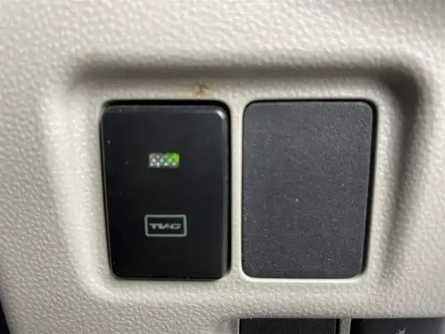 ダイハツ キャスト スタイル G SAⅢ 富山県 2017(平29)年 8.8万km ダークエメラルドマイカ 純正ナビ【NSZN-X67D】/(AM/FM/CD/DVD/SD/USB/BT)/フルセグTV/アラウンドビューモニター/衝突被害軽減ブレーキ/レーンキープアシスト/オートマチックハイビーム/LEDヘッドライト/リアパーキングセンサー/ドライブレコーダー/ETC/純正フロアマット/純正１５インチAW/スマートキー/プッシュスタート