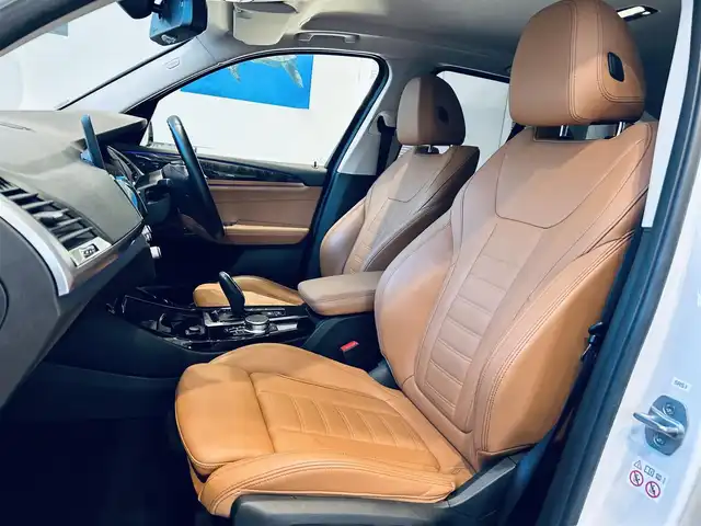 ＢＭＷ Ｘ３ xDrive20d Xライン 大阪府 2021(令3)年 3万km ミネラルホワイト 純正ナビ/TV/360度カメラ/applecarplay/HUD/ACC/純正19インチAW/LEDヘッドライト/電動リアゲート/ブラインドスポット/クリアランスソナー/ワイヤレス充電/ルーフレール/茶革/パワーシート/Dシートメモリ/シートヒーター