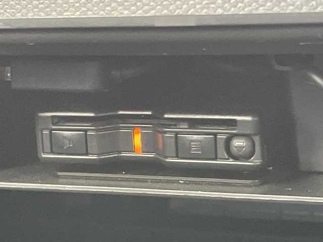 ダイハツ タフト G ターボ 愛知県 2020(令2)年 2万km フォレストカーキメタリック 純正9型ディスプレイオーディオ　ナビ機能なし/全方位カメラ/レーダークルーズコントロール/シートヒーター/バックカメラ/コーナーセンサー/純正アルミホイール/LEDヘッドライト/オートマチックハイビーム/ドライブレコーダー/ETC/衝突軽減システム/Bluetooth/ステアリングスイッチ/スマートキー/プッシュスタート