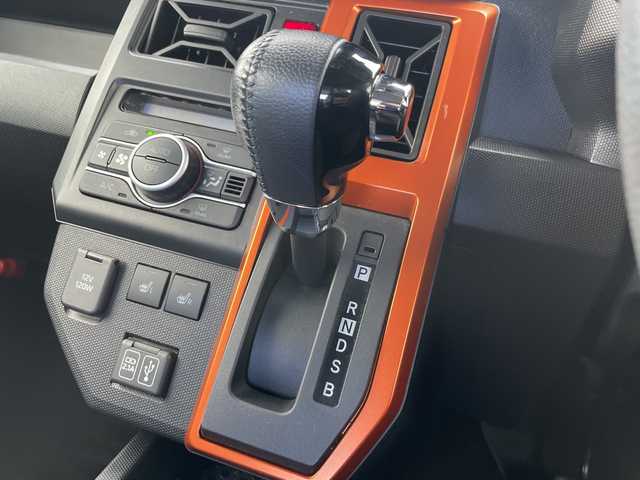 ダイハツ タフト G ターボ 愛知県 2020(令2)年 2万km フォレストカーキメタリック 純正9型ディスプレイオーディオ　ナビ機能なし/全方位カメラ/レーダークルーズコントロール/シートヒーター/バックカメラ/コーナーセンサー/純正アルミホイール/LEDヘッドライト/オートマチックハイビーム/ドライブレコーダー/ETC/衝突軽減システム/Bluetooth/ステアリングスイッチ/スマートキー/プッシュスタート