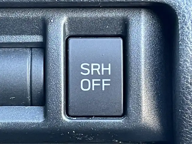 スバル ＸＶ ハイブリッド アドバンス 山梨県 2019(平31)年 4.5万km クールグレーカーキ ４WD/ルーフレール/純正メモリナビ/Bluetooth接続/CD/DVD/フルセグTV/USB入力端子/前席パワシート/純正１８インチアルミホイール/コーナーセンサー/横滑り防止装置/衝突被害軽減システム