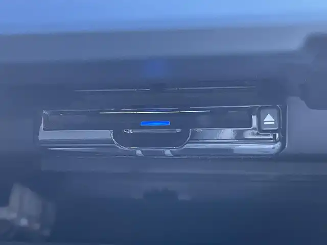 スバル ＸＶ ハイブリッド アドバンス 山梨県 2019(平31)年 4.5万km クールグレーカーキ ４WD/ルーフレール/純正メモリナビ/Bluetooth接続/CD/DVD/フルセグTV/USB入力端子/前席パワシート/純正１８インチアルミホイール/コーナーセンサー/横滑り防止装置/衝突被害軽減システム