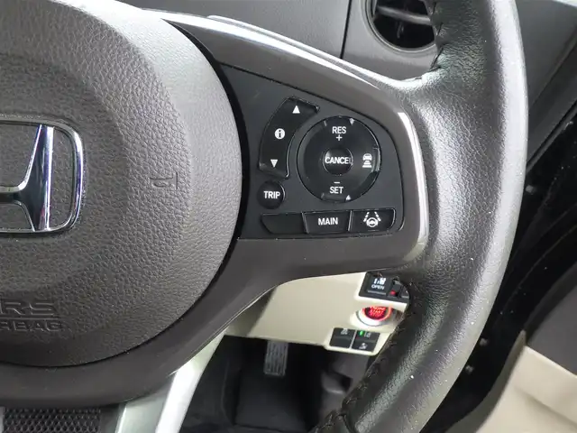 ホンダ Ｎ ＢＯＸ G L ターボ ホンダセンシング 千葉県 2019(平31)年 2.3万km クリスタルブラックパール ホンダセンシング/・衝突軽減ブレーキ（CMBS）/・車線維持支援システム（LKAS）/・アダプティブクルーズコントロール（ACC）/・後方誤発進抑制機能/・誤発進抑制機能/両側パワースライドドア/純正SDナビ/地デジTV/【DVD/CD再生機能】/バックカメラ/革巻きステアリング/パドルシフト/ETC/LEDヘッドライト/ウインカーミラー/リアコーナーセンサー/サイド/カーテンエアバッグ/Honda スマートキー