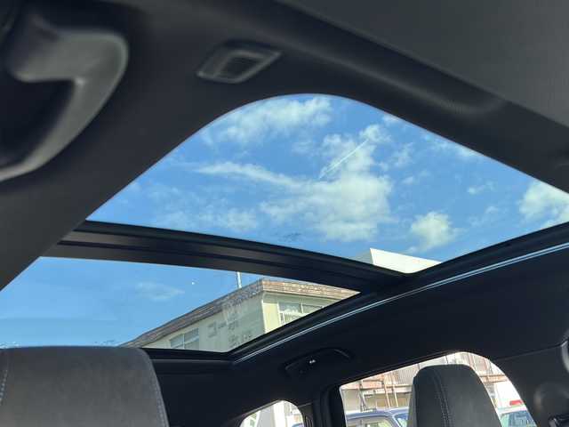 ＢＭＷ ＢＭＷ Ｘ１ xDrive 20d Mスポーツ 岐阜県 2025(令7)年 0.5万km ミネラルホワイト ワンオーナー/オプションAWタイヤ/サンルーフ/テクノロジーパッケージ/メーカーオプションナビ/AM/FM/BT/前後ドライブレコーダー/パドルシフト/アダプティブクルーズコントロール/パワーバックドア/バックカメラ/アラウンドビューモニター/ETC/オートライト/オートエアコン/ステアリングヒーター/シートヒーター/パワーシート/シートメモリー/ハーフレザーシート/デジタルコックピット/ワイヤレス充電器/正面/側面衝突警告/車線逸脱/変更警告/降車警告/運転注意力モニター/パーキングアシスト/制限速度アシスト/アクティブPDC緊急ブレーキ/駐車距離コントロール/発進モニター/横方向交通警告/制限速度アシスト/アンビエントライト/リアフォグライトオン/オフ/純正フロアマット/カバー/Apple car play/ISOFIX