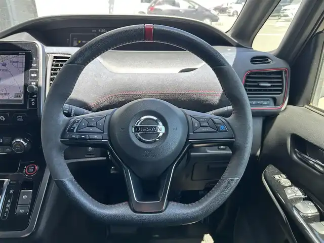 日産 セレナ ニスモ 静岡県 2018(平30)年 6.9万km ダイヤモンドブラック 純正9型SDナビ/（CD/DVD/フルセグ/Bluetooth）/NISUMOエアロ/アラウンドビューモニター/プロパイロット/・レーダークルーズコントロール/・車線維持支援機能/ETC/両側パワースライドドア/LEDヘッドライト/スマートキー/プッシュスタート