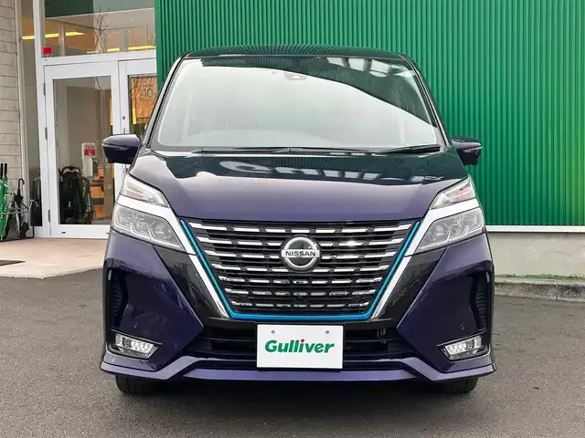 日産 セレナ e－パワー ハイウェイスター V 宮城県 2020(令2)年 6.8万km アズライトブルー セーフティパックB/・プロパイロット/・SRSエアバッグ（サイド/カーテン）/・インテリジェントアラウンドビューモニター/・インテリジェントパーキングアシスト/・ふらつき警報/・電動パーキングブレーキ/・オートブレーキホールド/・ヒーター付ドアミラー/16インチアルミホイール/リアオートエアコン/＝＝＝/インテリジェントエマージェンシーブレーキ/標識検知機能/踏み間違い衝突防止アシスト/車線逸脱衝突防止支援システム/車線逸脱警報/後側方衝突防止支援システム/後側方車両検知警報/後退時車両検知警報/純正フリップダウンモニター/純正10インチナビ/・CD/DVD/・Bluetooth/・フルセグTV/・音楽録音機能/ビルトインETC/ドライブレコーダー/ハンズフリー両側パワースライドドア/革巻きステアリング/ステアリングスイッチ/LEDヘッドライト/フォグランプ/オートライト/スマートキー＆プッシュスタート/スペアキー/電動格納ミラー/フロアマット/ドアバイザー