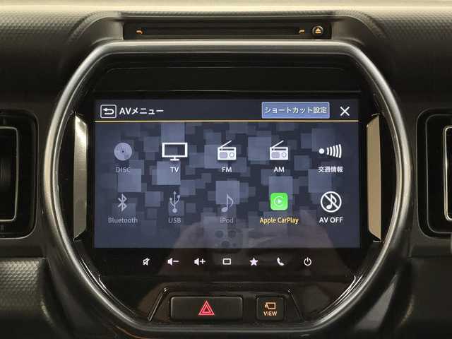スズキ ハスラー Jスタイル ターボ 三重県 2021(令3)年 3.3万km ピュアホワイトパール/ガンメタリック2トーン フルタイム4WD/マイルドハイブリッド・ターボ/MTモード付インパネCVT/メーカーOP 純正9インチナビ/（CD/DVD/FM/AM/Bluetooth/USB/iPod/SmartDeviceLink/Apple CarPlay/AndroidAuto）/【OP】全方位モニター/ドライブレコーダー 前後/ビルトイン ETC/【OP】ルーフレール/スズキセーフティサポート/・デュアルカメラブレーキサポート/・車線逸脱警報機能／ふらつき警報機能／車線逸脱抑制機能/・アダプティブクルーズコントロール（全車速追従機能付）/・リヤパーキングセンサー/・標識認識機能（車両進入禁止、はみ出し通行禁止、最高速度、一時停止）/装備/【4WD車限定装備】/●スノーモードスイッチ/●グリップコントロール/●ヒルディセントコントロール/・シートヒーター（D/N）/・オートエアコン/・オートライト/・LED ヘッドランプ＋フロントフォグランプ/・ハイビームアシスト/・パドルシフト/・ステアリングスイッチ/・プッシュスタート/・電動格納ドアミラー（ウインカーランプ付）/・純正15inAW/・保/取/ナビ取