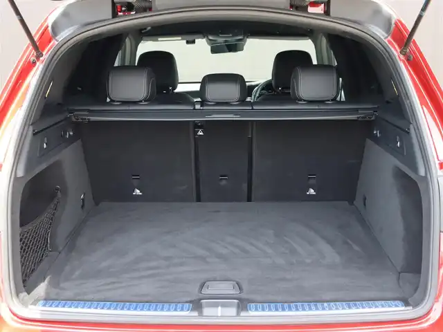 メルセデス・ベンツ ＧＬＣ２２０ 長野県 2021(令3)年 2.5万km 赤 レーダーＳ－ＰＫＧ　/黒革シート　/純正ナビ　/３６０°コックピットＤ　/ディストロニック　/衝突軽減Ｂ　/ＬＫＡ　/ＢＳＭ　/パワーシート／ヒーター　/パワーバックＤ　/アンビエントライト　/キーレスゴー　/ＡＭＧ１９ＡＷ