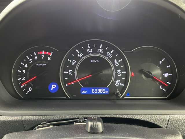 トヨタ ノア Si ダブルバイビー 道央・札幌 2018(平30)年 6.4万km ホワイトパールクリスタルシャイン ・４WD /寒冷地仕様/・トヨタセーフティセンス/・プリクラッシュセーフティ/・純正ナビ（NSZT-W66T）/・Bluetooth/CD/SD/フルセグTV/・バックカメラ/・両側パワースライドドア/・ハーフレザーシート/・LEDヘッドライト/オートライト/・オートマチックハイビーム/・スマートキー/一体型エンジンスターター/・MTモード付AT/・クルーズコントロール/・レーンキープアシスト/・盗難防止装置/・横滑り防止装置/・ドライブレコーダー前方（DC-DR501）/・ETC/・アイドリングストップ