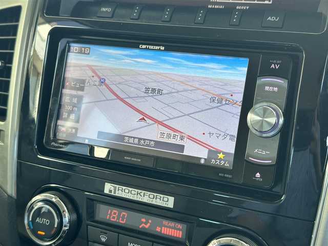 三菱 パジェロ ロング エクシード 茨城県 2016(平28)年 4.1万km クールシルバーM/アイガーグレーM 社外SDナビ/ 【フルセグ/Bluetooth/CD/DVD/AM/FM】/バックカメラ/ETC/ロックフォード/クルーズコントロール/前席シートヒーター/純正HIDヘッドライト/社外LEDフォグライト/オートライト/オートハイビーム/純正17インチアルミホイール/取扱説明書/新車時保証書