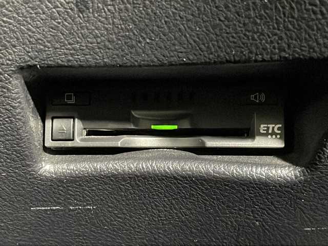 トヨタ シエンタ G クエロ 広島県 2018(平30)年 5.2万km ブラックマイカ 純正ナビ/・フルセグTV/・Bluetooth/・CD/DVD/両側電動スライドドア/バックカメラ/セーフティセンス/LEDヘッドライト/コーナーセンサー/ETC