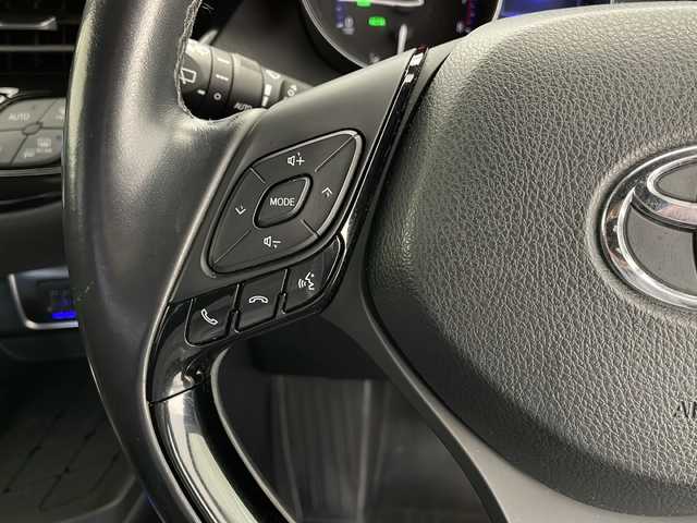 トヨタ Ｃ－ＨＲ G－T 長野県 2017(平29)年 6.6万km コバルトブルーメタリック 4WD/寒冷地仕様/ターボ/アルパイン　ビックX/（フルセグ/Bluetooth/CD/DVD）/バックカメラ/ビルトインETC/衝突軽減ブレーキ/車線逸脱防止/レーダークルーズコントロール/前後コーナーセンサー/ブラインドスポットモニター/電動パーキングブレーキ/前席シートヒーター/ハーフレザーシート/ハロゲンライト/ヘッドライトレベライザー/オートライト/オートマチックハイビーム/スマートキー