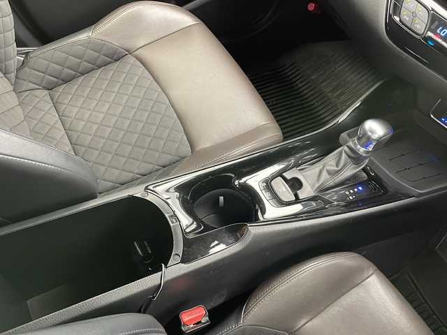 トヨタ Ｃ－ＨＲ G－T 長野県 2017(平29)年 6.6万km コバルトブルーメタリック 4WD/寒冷地仕様/ターボ/アルパイン　ビックX/（フルセグ/Bluetooth/CD/DVD）/バックカメラ/ビルトインETC/衝突軽減ブレーキ/車線逸脱防止/レーダークルーズコントロール/前後コーナーセンサー/ブラインドスポットモニター/電動パーキングブレーキ/前席シートヒーター/ハーフレザーシート/ハロゲンライト/ヘッドライトレベライザー/オートライト/オートマチックハイビーム/スマートキー