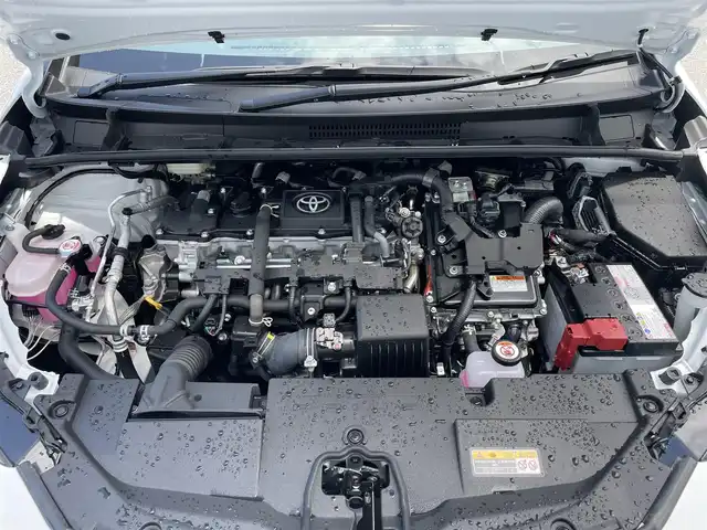 トヨタ プリウス X 滋賀県 2024(令6)年 0.8万km スーパーホワイトⅡ 社外ナビ/(Bluetooth/CD/DVD/AM/FM)/トヨタセーフティーセンス/・プリクラッシュセーフティ/・レーダークルーズコントロール/・標識認識/・オートハイビーム/LEDオートライト/電動パーキング/ブレーキホールド/ビルトインETC/ドライブレコーダー/電動格納ミラー/USB/100V電源