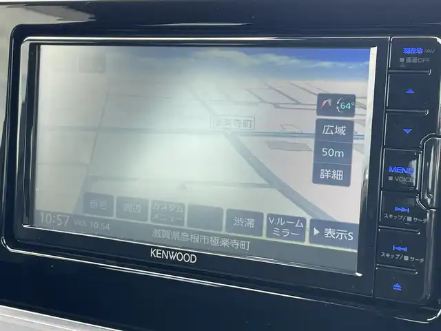 トヨタ プリウス X 滋賀県 2024(令6)年 0.8万km スーパーホワイトⅡ 社外ナビ/(Bluetooth/CD/DVD/AM/FM)/トヨタセーフティーセンス/・プリクラッシュセーフティ/・レーダークルーズコントロール/・標識認識/・オートハイビーム/LEDオートライト/電動パーキング/ブレーキホールド/ビルトインETC/ドライブレコーダー/電動格納ミラー/USB/100V電源