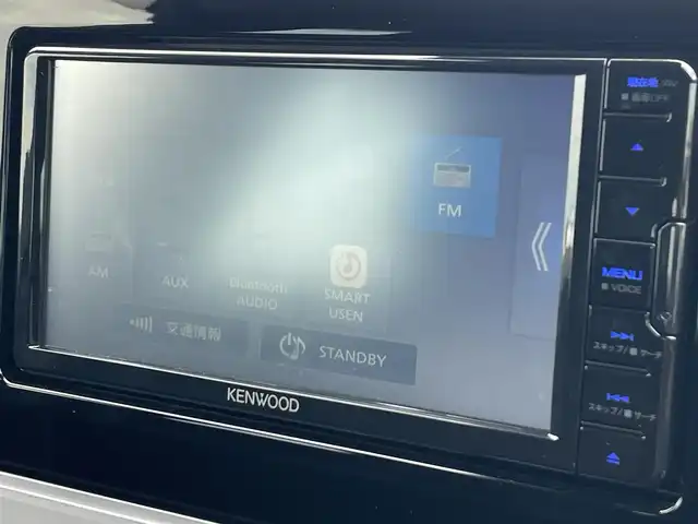 トヨタ プリウス X 滋賀県 2024(令6)年 0.8万km スーパーホワイトⅡ 社外ナビ/(Bluetooth/CD/DVD/AM/FM)/トヨタセーフティーセンス/・プリクラッシュセーフティ/・レーダークルーズコントロール/・標識認識/・オートハイビーム/LEDオートライト/電動パーキング/ブレーキホールド/ビルトインETC/ドライブレコーダー/電動格納ミラー/USB/100V電源