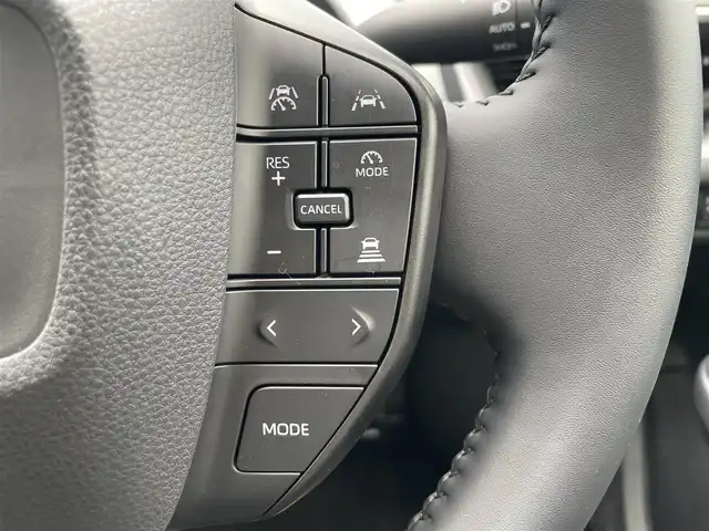 トヨタ プリウス X 滋賀県 2024(令6)年 0.8万km スーパーホワイトⅡ 社外ナビ/(Bluetooth/CD/DVD/AM/FM)/トヨタセーフティーセンス/・プリクラッシュセーフティ/・レーダークルーズコントロール/・標識認識/・オートハイビーム/LEDオートライト/電動パーキング/ブレーキホールド/ビルトインETC/ドライブレコーダー/電動格納ミラー/USB/100V電源