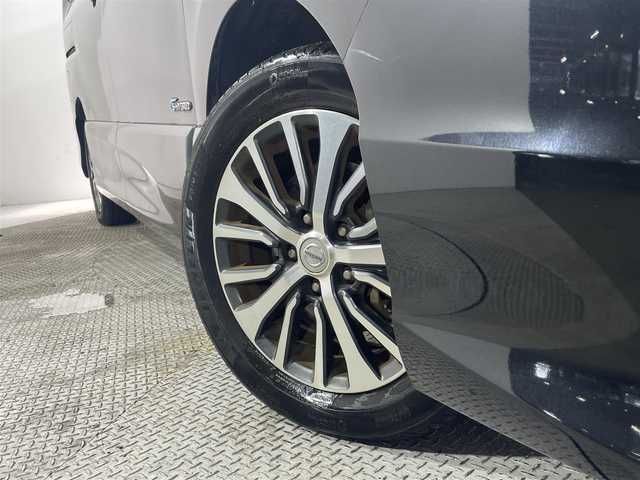 日産 セレナ HWS S HV Vセレ +SeftyⅡ 大阪府 2016(平28)年 4.6万km ダイヤモンドブラック 純正ナビ(フルセグ/DVD再生/Bluetooth) 360カメラ 後席モニター ETC 両側パワースライドドア 衝突軽減 クルコン クリアランスソナー レーンアシスト オートライト ドラレコ