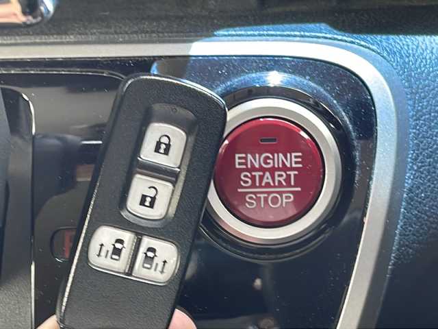 ホンダ Ｎ ＢＯＸ カスタム G SSパッケージ 愛知県 2014(平26)年 5.6万km パール 純正ナビ/・BT/・USB/・HDMI/CTBA/ドラレコ/カーテンエアバック/バックカメラ/ウインカーミラー/ステアリングスイッチ/ETC/オートライト