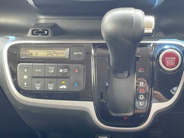 ホンダ Ｎ ＢＯＸ カスタム G SSパッケージ 愛知県 2014(平26)年 5.6万km パール 純正ナビ/・BT/・USB/・HDMI/CTBA/ドラレコ/カーテンエアバック/バックカメラ/ウインカーミラー/ステアリングスイッチ/ETC/オートライト