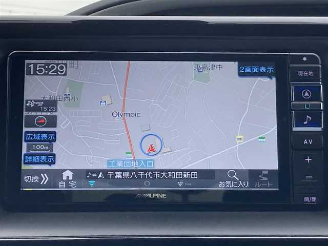 トヨタ ヴォクシー ZS 煌Ⅲ 千葉県 2021(令3)年 3万km ホワイトパールクリスタルシャイン ALPINE7インチナビ/(TV/SD/AM/FM/Bluetooth /Apple CarPlay /AndroidAuto)/フリップダウンモニター/バックカメラ/衝突被害軽減システム/車線逸脱警報/クルーズコントロール/ハーフレザーシート/両側パワースライドドア/横滑り防止装置/ETC/ドライブレコーダー/アイドリングストップ/LEDヘッドライト/フォグランプ/オートライト/ウィンカーミラー/電動格納ミラー/純正16インチAW/シートリフター/プッシュスタート/スマートキー/フロアマット/ドアバイザー