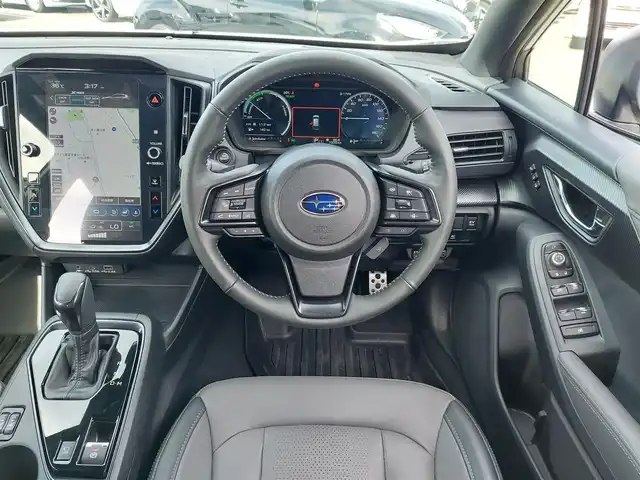 スバル クロストレック プレミアムS:HEV EX 東京都 2025(令7)年 0.8万km クリスタルホワイトP ワンオーナー/純正ナビ/ドライブレコーダー/ETC2.0/アイサイト/シートヒーター/サンルーフ/LEDヘッドライト/コーナーセンサー/純正アルミホイール/本革シート/シートヒーター/新車保証書/取扱説明書