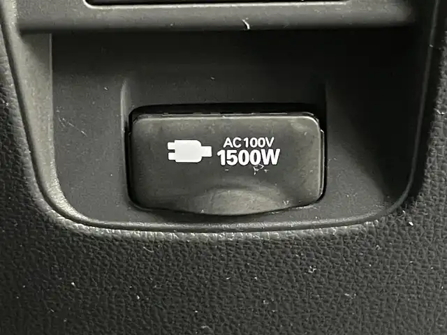 トヨタ ヴォクシー ハイブリッド S－Z 岡山県 2023(令5)年 3.6万km アティチュードブラックマイカ 純正１０．５型ディスプレイオーディオプラス/【Bluetooth/フルセグTV/ナビ/CD/DVD】/トヨタセーフティセンス/全方位カメラ/両側パワースライドドア/トヨタチームメイト/コーナーセンサー/ブラインドスポットモニター/ハーフレザーシート/シートヒーター/スマートキー/スペアキー/ステアリングスイッチ/フロアマット/ドアバイザー