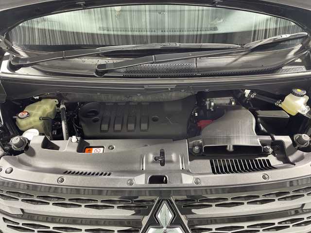 三菱 デリカＤ：５ シャモニー 神奈川県 2025(令7)年 0.1千km 黒 登録済未使用車/4WD/ディーゼルターボ/社外アルパインD:5専用11型メモリーナビゲーション【EX11NX】/社外アルパイン12.8型後席用モニター【RXH12X-L】/フルセグ　CD DVD　Bluetooth　USB　AUX　HDMI　SD　Androidauto　Applecarplay/アラウンドビューモニター【自動防眩ミラー】/バックカメラ【ナビ】/両側電動スライドドア/パワーバックドア/e-アシスト/衝突被害軽減ブレーキシステム/車線逸脱警報システム/レーダークルーズコントロール/オートマチックハイビーム/誤発進抑制機能/後側方車両検知警報システム/後退時車両検知警報システム/ブラックスエード/合皮コンビシート/前席シートヒーター/運転席パワーシート/革巻きステアリング/パドルシフト/ステアリングヒーター/アルミペダル/電動パーキングブレーキ/オートブレーキホールド/ECO/プッシュスタート/スマートキー/LEDヘッドランプ/LEDポジションランプ/LEDフロントフォグランプ/オートライト/純正18インチアルミホイール/純正サイドスポイラー/取説　保証書　スペアキー