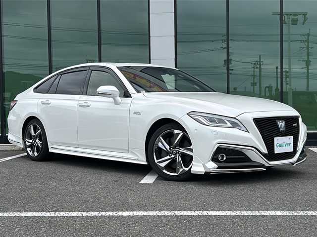 トヨタ クラウン ハイブリッド RS アドバンス 福岡県 2018(平30)年 6.6万km ホワイトパールクリスタルシャイン 純正ナビ/（AM/FM/CD/DVD/BT/フルセグTV）/クルーズコントロール/サンルーフ/全方位カメラ/モデリスタエアロ（フロント・サイド・リア）/パドルシフト/エアーシート/シートヒーター/純正フロアマット/純正１８インチアルミホイール/純正LEDヘッドライト/ヘッドアップディスプレイ/ブラインドスポットモニター/スマートキー/プッシュスタートボタン/スペアキー1本/ドライブレコーダー/ETC/MTモード付AT/レーンアシスト