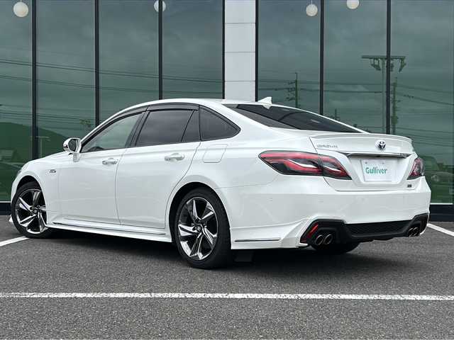 トヨタ クラウン ハイブリッド RS アドバンス 福岡県 2018(平30)年 6.6万km ホワイトパールクリスタルシャイン 純正ナビ/（AM/FM/CD/DVD/BT/フルセグTV）/クルーズコントロール/サンルーフ/全方位カメラ/モデリスタエアロ（フロント・サイド・リア）/パドルシフト/エアーシート/シートヒーター/純正フロアマット/純正１８インチアルミホイール/純正LEDヘッドライト/ヘッドアップディスプレイ/ブラインドスポットモニター/スマートキー/プッシュスタートボタン/スペアキー1本/ドライブレコーダー/ETC/MTモード付AT/レーンアシスト