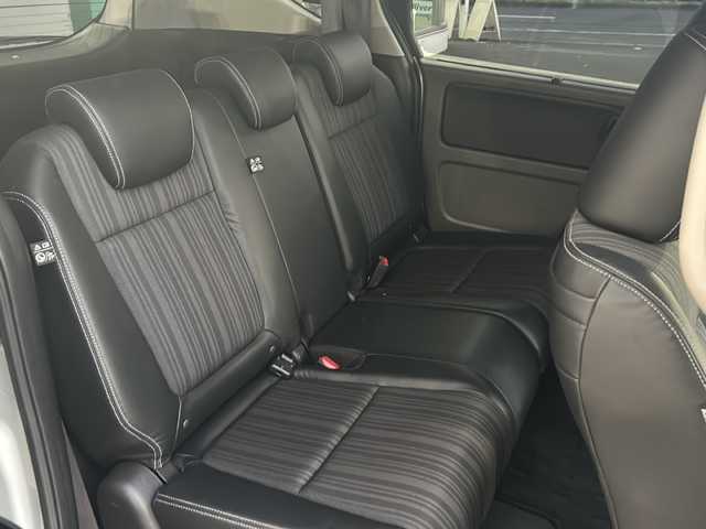 ホンダ フリード＋ ハイブリット G ホンダセンシング 京都府 2016(平28)年 5万km ホワイトオーキッドパール 純正ナビ〔VXM-175VFNi〕/　・フルセグＴＶ/　・CD/DVD再生/　・Bluetooth接続/　・SDミュージックサーバー/　・USB/　・AM/FMラジオ/バックカメラ/ETC/ドライブレコーダー/両側パワースライドドア/ハーフレザーシート/シートヒーター/純正15インチアルミ/LEDヘッドライト/プッシュスタート/スマートキー/保証書/整備記録簿/取扱説明書