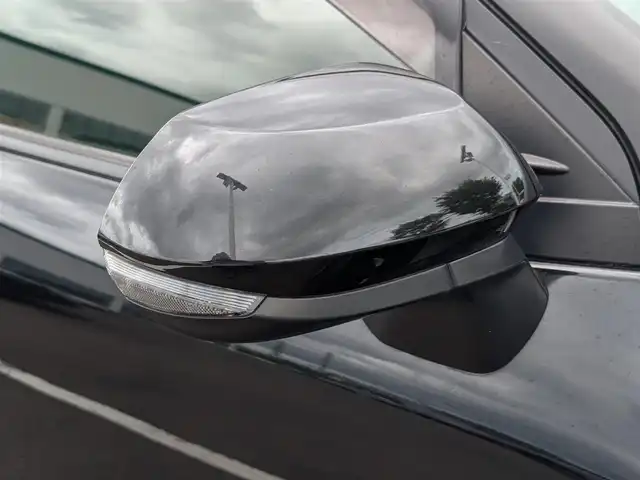 トヨタ ヤリスクロス G 福井県 2020(令2)年 1.9万km ブラックマイカ ワンオーナー車/純正18インチAW/４WD/LEDヘッドライト/Fフォグ/寒冷地仕様/全車速追従機能付クルーズコントロール/前後コーナーセンサー/前後ドライブレコーダー/ビルトインETC/SOSボタン/純正メモリナビ/衝突被害軽減システム/レーンキープアシスト/横滑り防止装置/盗難防止装置/オートホールド/純正フロアマット/スマートキー/ダブル＋サイドエアバッグ/カーテンエアバッグ