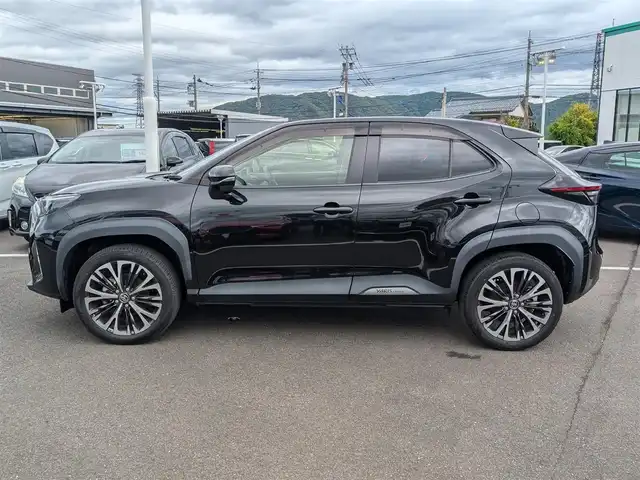トヨタ ヤリスクロス G 福井県 2020(令2)年 1.9万km ブラックマイカ ワンオーナー車/純正18インチAW/４WD/LEDヘッドライト/Fフォグ/寒冷地仕様/全車速追従機能付クルーズコントロール/前後コーナーセンサー/前後ドライブレコーダー/ビルトインETC/SOSボタン/純正メモリナビ/衝突被害軽減システム/レーンキープアシスト/横滑り防止装置/盗難防止装置/オートホールド/純正フロアマット/スマートキー/ダブル＋サイドエアバッグ/カーテンエアバッグ
