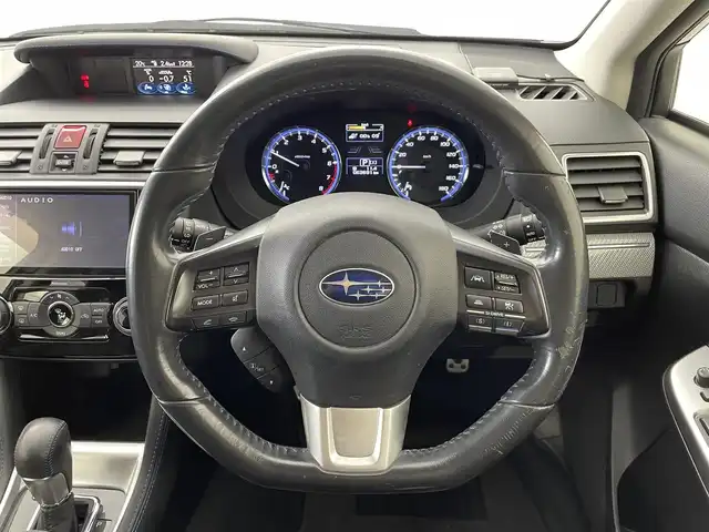スバル レヴォーグ 1．6GT－S アイサイト 群馬県 2015(平27)年 6.4万km スティールブルーグレーM 本革シート/（運転席シートポジションメモリー機能/フロントシートヒーター）/サテンメッキドアミラー/－－－－－－－/純正7インチメモリナビ/（BT/フルセグTV/CD/DVD/HDMI/ipod/memory　music/AM/FM）/－－－－－－－－－－－－/純正ナビ　バックカメラ　黒本革シート　シートヒーター／ポジションメモリー機能付き　ＢＩＬＳＴＥＩＮ製ダンパー　サテンメッキドアミラー　アイサイトＶｅｒ３　４ＷＤ　スマートキー　ＬＥＤライナー　禁煙車