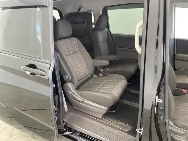 ホンダ フリード G 三重県 2019(平31)年 5.5万km プレミアムスパークルブラックパール /禁煙車　//片側パワースライドドア　//純正ナビ　//ＥＴＣ　//バックカメラ　//ステアリングリモコン　//ＣＤ／ＤＶＤ／ＢＴ／ＭＳＶ　//スマートキー　//電動格納ミラー　//フルセグＴＶ