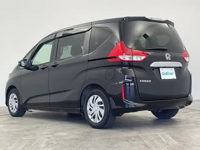ホンダ フリード G 三重県 2019(平31)年 5.5万km プレミアムスパークルブラックパール /禁煙車　//片側パワースライドドア　//純正ナビ　//ＥＴＣ　//バックカメラ　//ステアリングリモコン　//ＣＤ／ＤＶＤ／ＢＴ／ＭＳＶ　//スマートキー　//電動格納ミラー　//フルセグＴＶ
