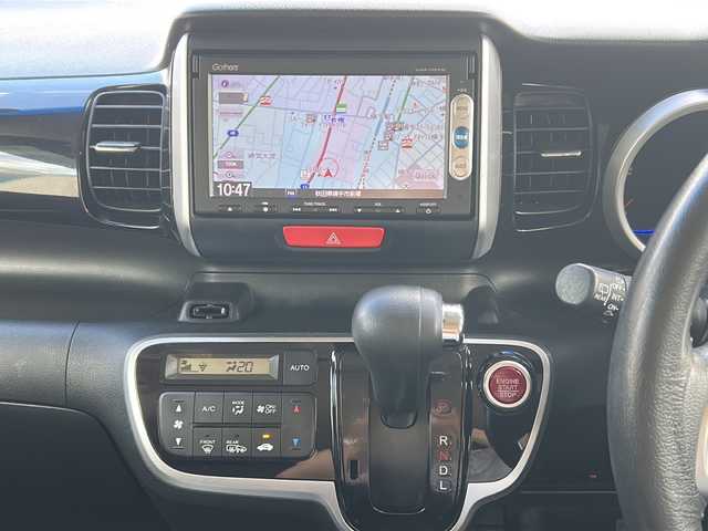 ホンダ Ｎ ＢＯＸ カスタム SSパッケージ 秋田県 2015(平27)年 8.3万km スマートブラック 純正メモリナビ/純正BT、CD、DVD、TV/両側パワースライドドア/バックカメラ/純正14インチAW/ETC/４WD
