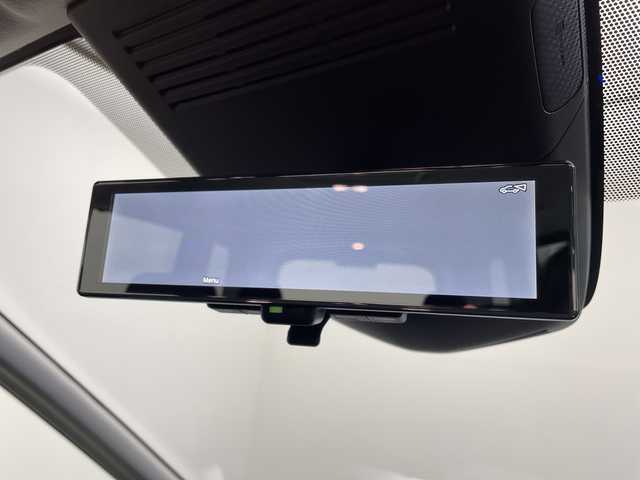 日産 セレナ e－パワー ハイウェイスター V 愛媛県 2025(令7)年 0.1千km プリズムホワイト e-POWER　ハイウエイスターV　ヘッドランプ オートレベライザー+アダプティブLEDヘッドライトシステム+インテリジェント アラウンドビューモニター（移動物 検知機能付）+インテリジェント ルームミラー+アドバンスドドライブアシストディスプレイ（12.3インチカラーディスプレイ）+統合型インターフェースディスプレイ+ワイヤレス充電器+6スピーカー+NissanConnectナビゲーションシステム（地デジ内蔵）+車載通信ユニット（TCU［Telematics Control Unit］）+ETC2.0ユニット（ビルトインタイプ）+ドライブレコーダー（前後セット）+プロパイロット（ナビリンク機能付）+プロパイロット緊急停止支援システム（SOSコール機能付）+SOSコール（488/400円）後席専用モニターHDMI NissanConnectナビ付車用(125/400円)/登録済未使用車　１２．３型ナビ　純正フリップダウンモニター　全周囲カメラ　プロパイロット　インテリジェントルームミラー　ブラインドスポットモニター　両側電動スライドドア　ＥＴＣ　ＬＥＤライト　禁煙