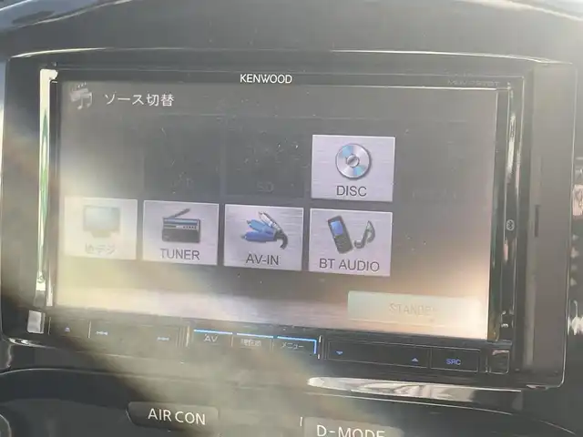 日産 ジューク 15RX アーバンセレクション 兵庫県 2013(平25)年 12.4万km サファイアブラック 社外メモリーナビ/Bluetooth/DVD再生可能/フルセグ/スマートキ-×2/ETC/電動格納ミラー/ハロゲン/純正フロアマット/純正アルミホイール/ドアバイザー/アームレスト社外？/保証書/取扱説明書