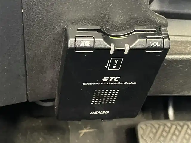 日産 ジューク 15RX アーバンセレクション 兵庫県 2013(平25)年 12.4万km サファイアブラック 社外メモリーナビ/Bluetooth/DVD再生可能/フルセグ/スマートキ-×2/ETC/電動格納ミラー/ハロゲン/純正フロアマット/純正アルミホイール/ドアバイザー/アームレスト社外？/保証書/取扱説明書